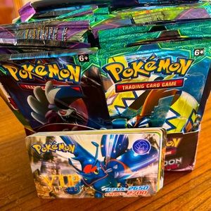 Pokémon sun and moon burning shadow vip Trading card
